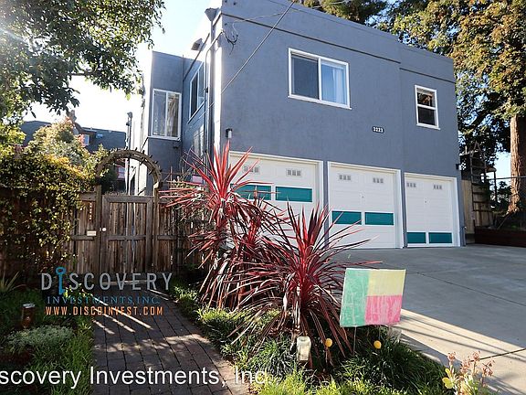 2nd image of 3223 Kempton Ave APT B