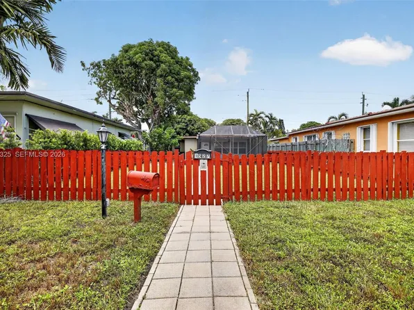 1527 Jackson St, Hollywood, FL 33020