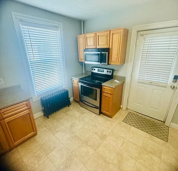 36 Cedar St #1A — Photo 6