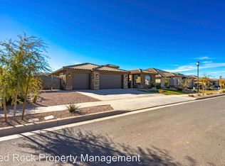 926 E Rockwood Ct, Washington, UT 84780