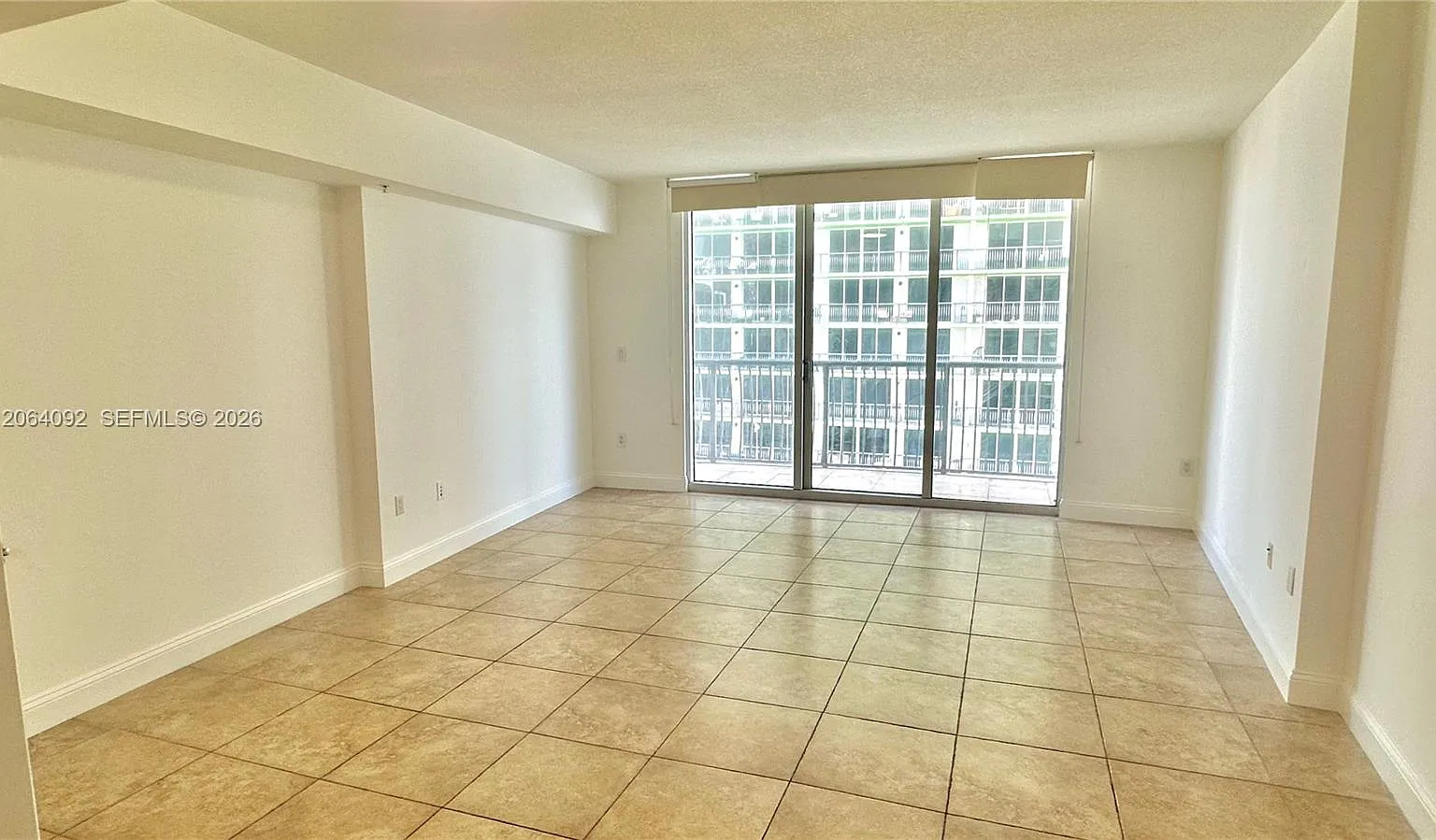 Opera Tower Condo — Photo 2
