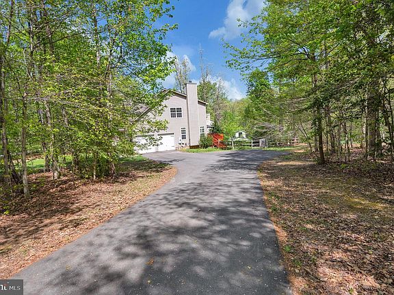 5th image of 64 Macgregor Ridge Rd
