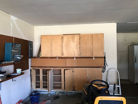Built in Cabinets-garage