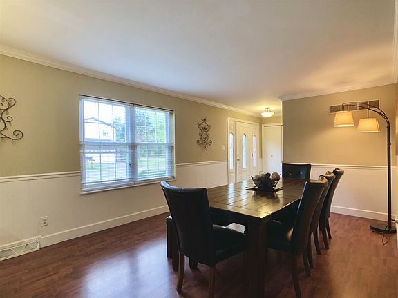 4th image of 10722 Monticello Dr