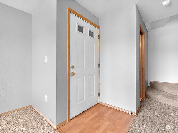 4th image of 16647 167th Avenue SE