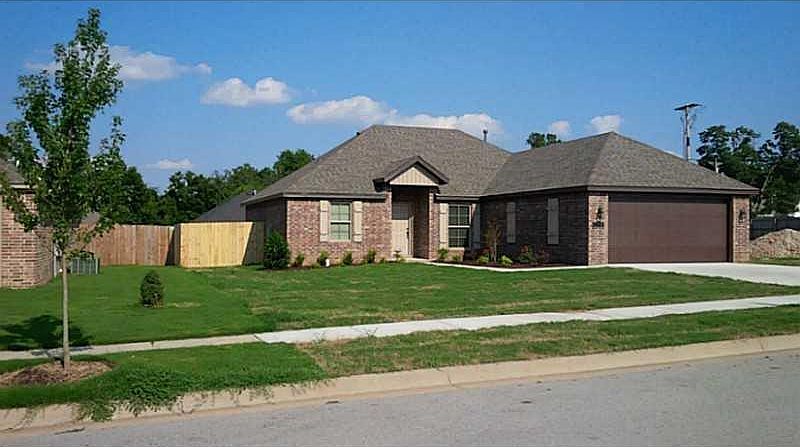 1st image of 1462 S Blue Willow Ave