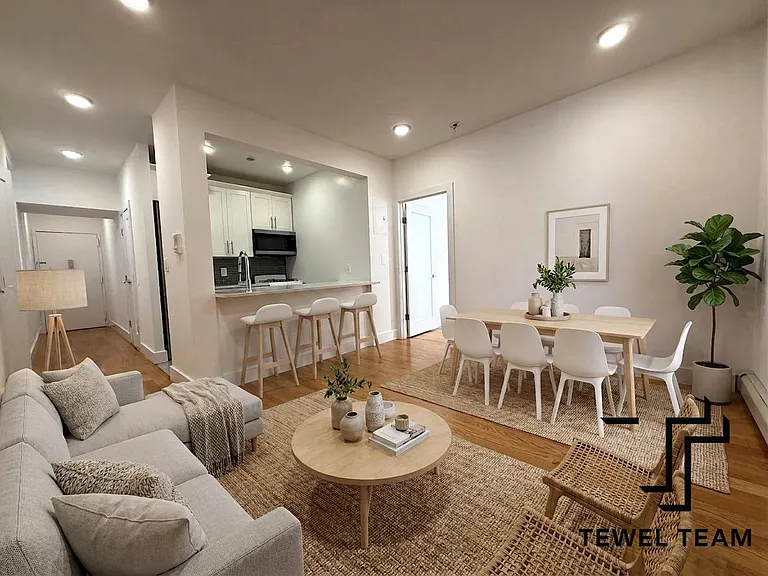 539 Lenox Ave #4DD — Photo 11