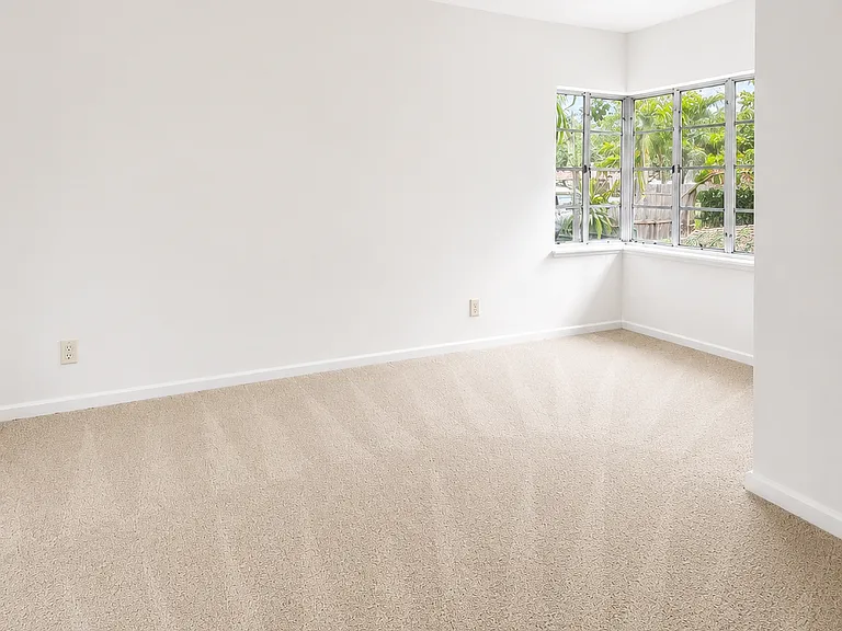 4208 Iola Dr — Photo 11