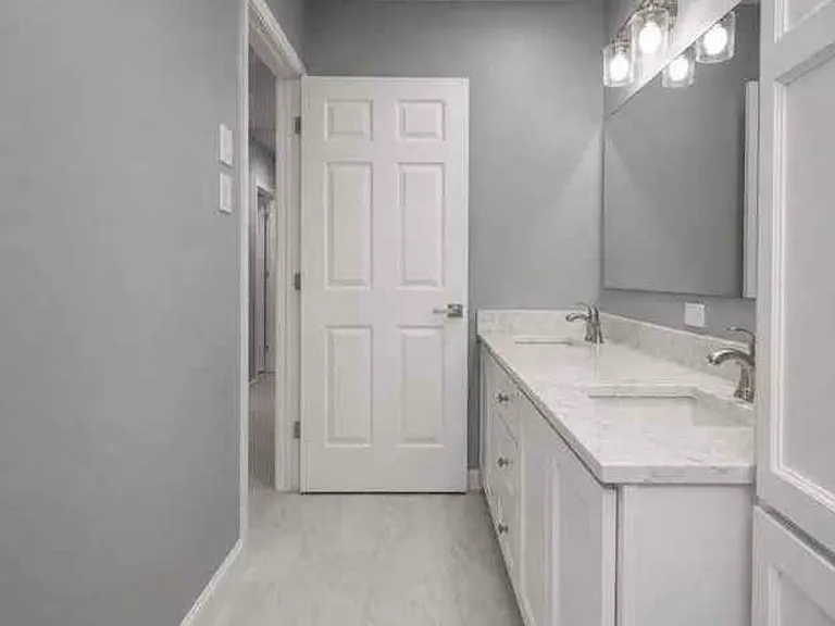 4014 Wellington Blvd — Photo 7