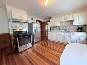 90 Homes Ave, Dorchester, MA