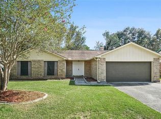 211 Driftwood Cir, Slidell, LA 70458