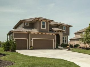 24003 W 124th St, Olathe, KS 66061