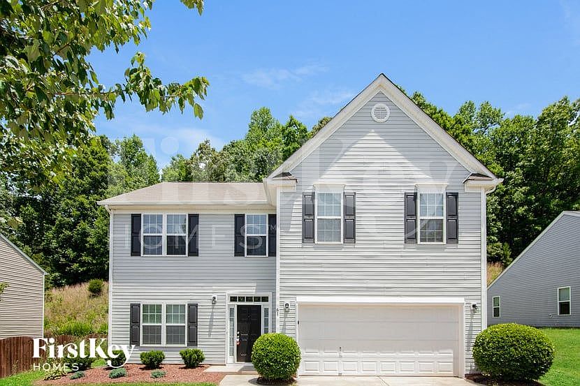 1st image of 61 Ashton Bluff Cir