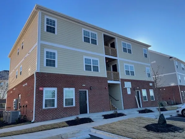35 Club Connection Blvd #103, Clayton, NC 27527