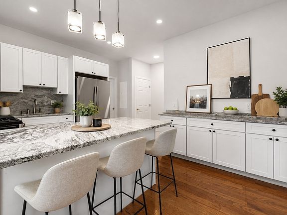 4th image of 384 Adams St APT 1