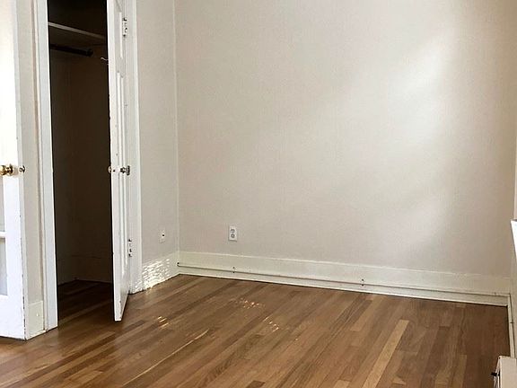 5th image of 1017 E Harrison St APT 205