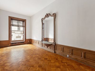 16 E 63rd St APT 2, New York, NY, 10065