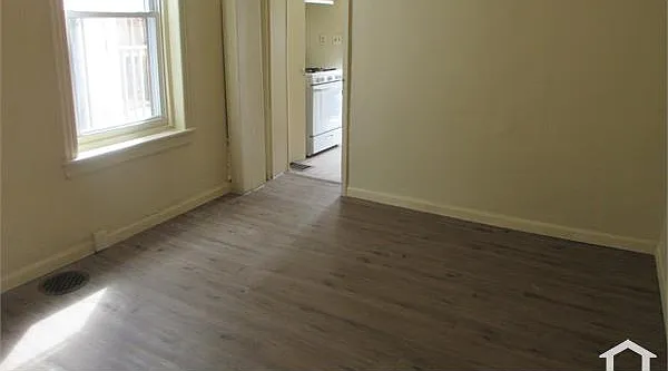 5238 Osage Ave — Photo 6
