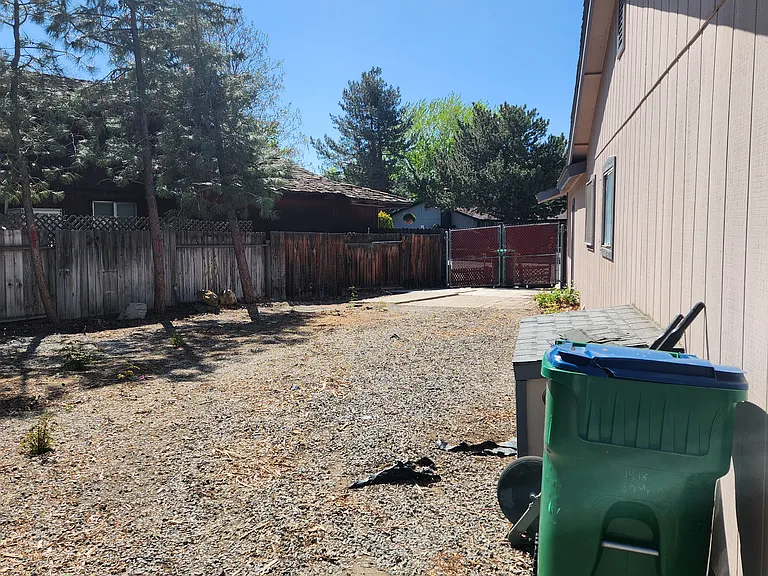 1418 Shady Oak Dr — Photo 22