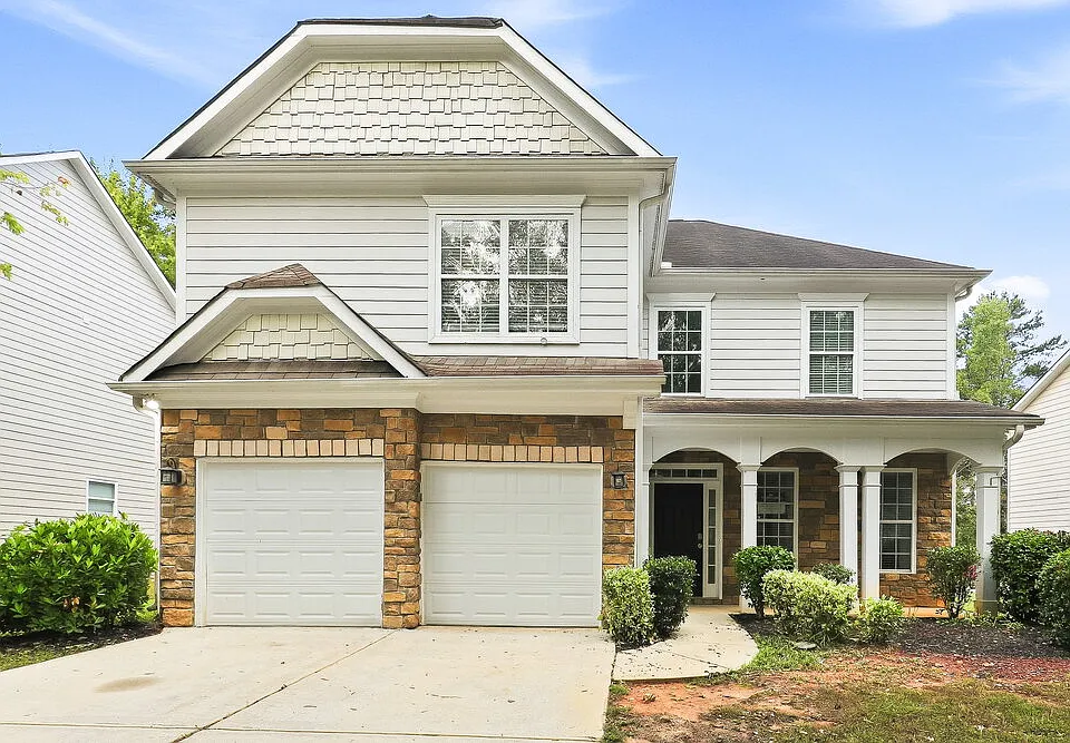 2808 Harcourt Dr