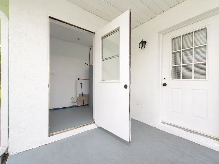 909 W Orange St #911 — Photo 17