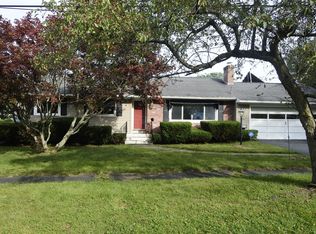 13 Darlene Ave, Pittsfield, MA 01201