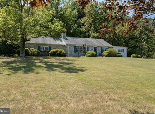 1660 Shenkel Rd, Pottstown, PA 19465