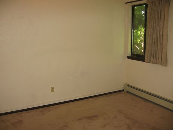 3rd image of 1232 Avenue C APT 3