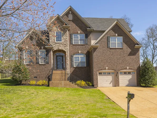 813 Park Dr, Goodlettsville, TN 37072