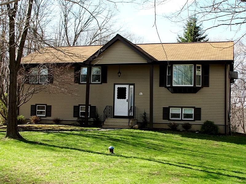 Oversized Raised Ranch