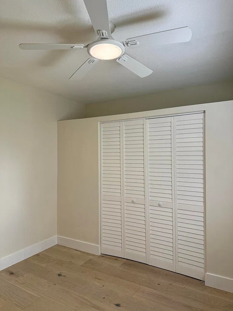 3 bed, 2.0 bath, 1132 sqft, $3,500 — Photo 2