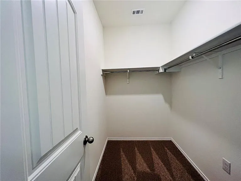 6409 Wagon Spring St — Photo 7