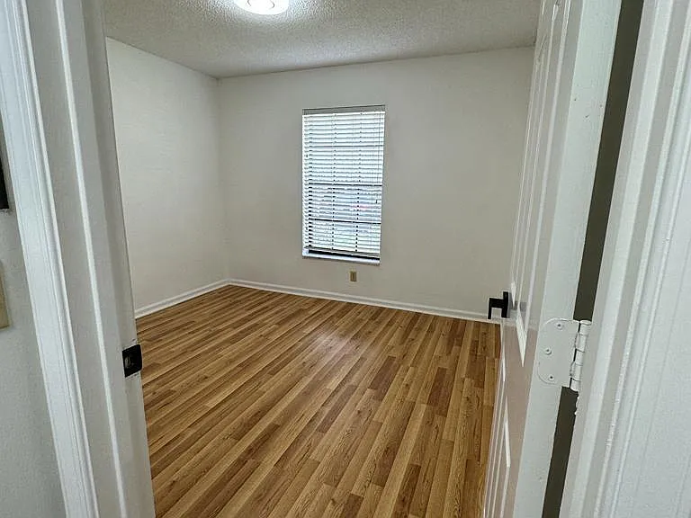 301 Olivewood Pl #O126 — Photo 4