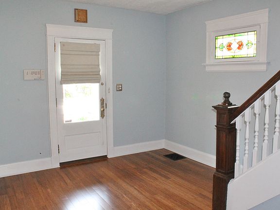 Entry Foyer