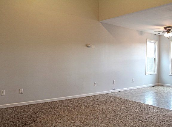 2nd image of 178 Red Bud Ln