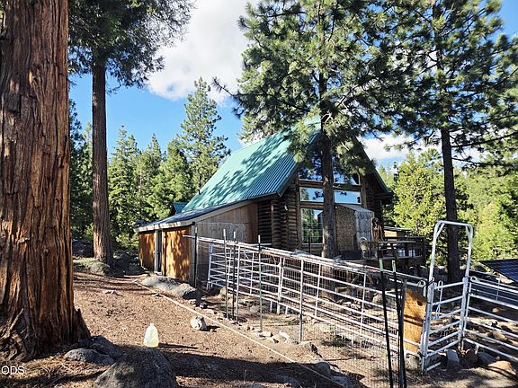 4th image of 31276 Seal Ln