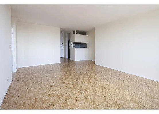 Rented by Warburg | media 15