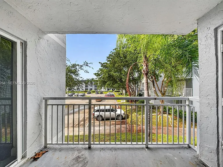 8540 SW 212th St #202 — Photo 31