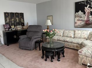 4022 Wolverton Dr #B, Boca Raton, FL 33434