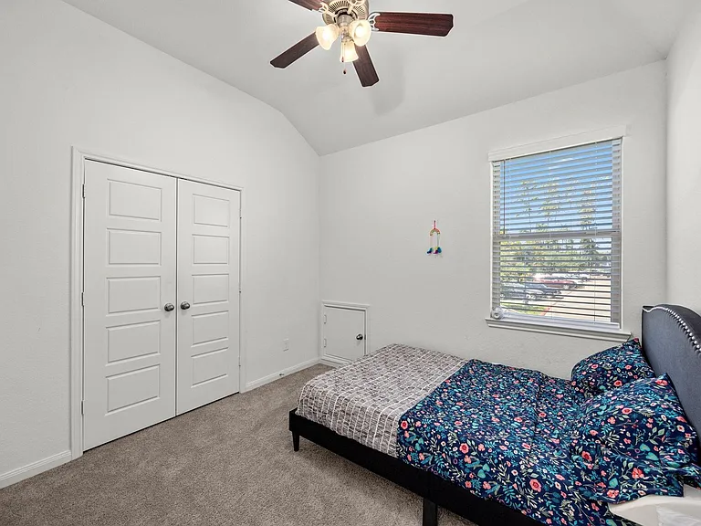 21467 Somerset Shores Xing — Photo 17