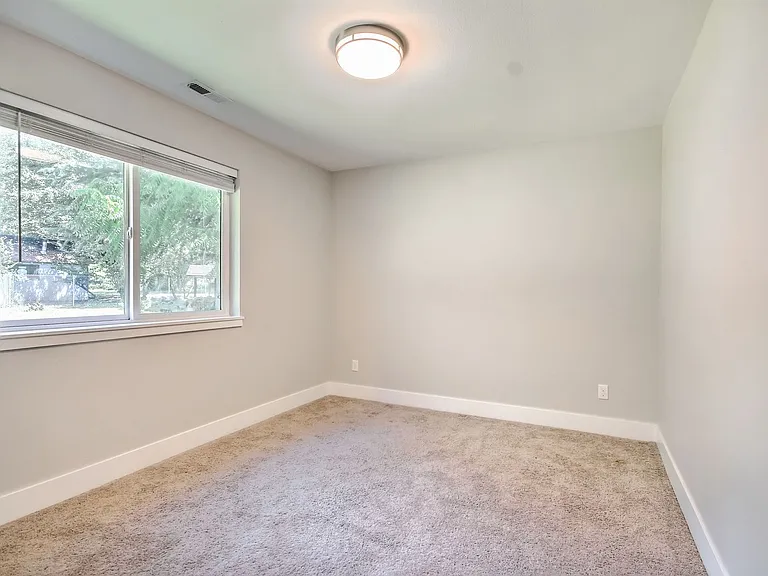 33732 SE Hudson Rd — Photo 11