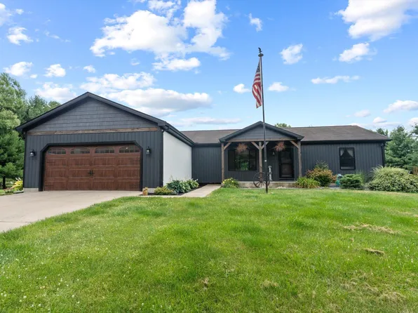 13431 Gleason Rd, Three Rivers, MI 49093