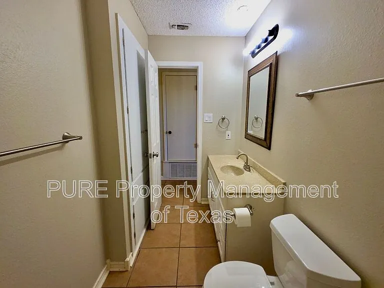 1310 Ray Berglund Blvd #A — Photo 23