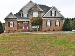 206 Baltimore Downs Rd, Advance, NC 27006