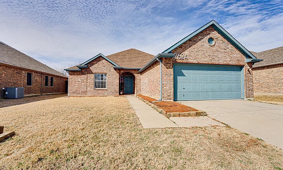 1st image of 2624 Winterberry Ln