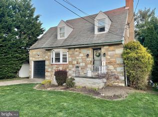 103 Cameron Rd, Willow Grove, PA 19090