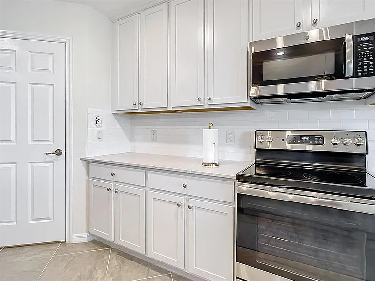 10796 Tarflower Dr #101 — Photo 21