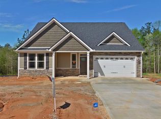 570 Canewood Ln, Campobello, SC 29322