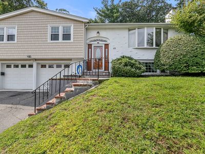 16 Marshall St, Westwood, MA, 02090