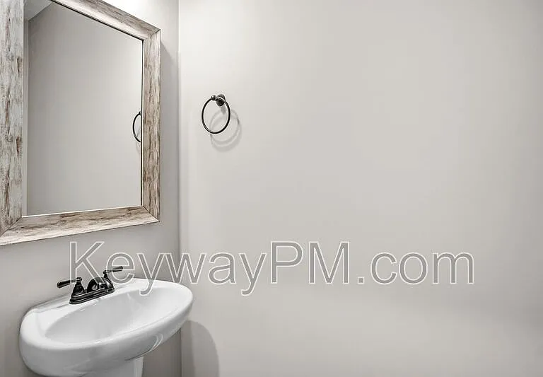 2099 Denmark Ave SE — Photo 6